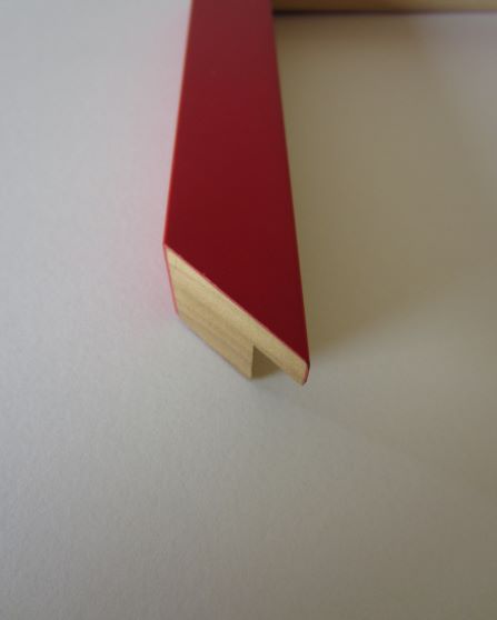 coloured-wood-picture-frame-red-cube