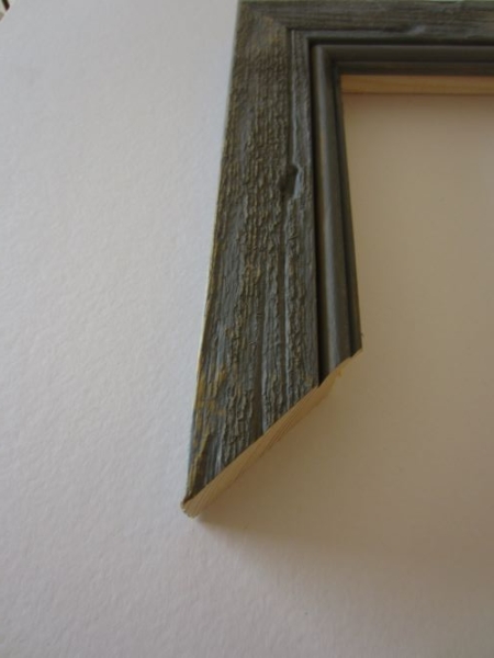 coloured-wood-picture-frame-l2183-grey-driftwood