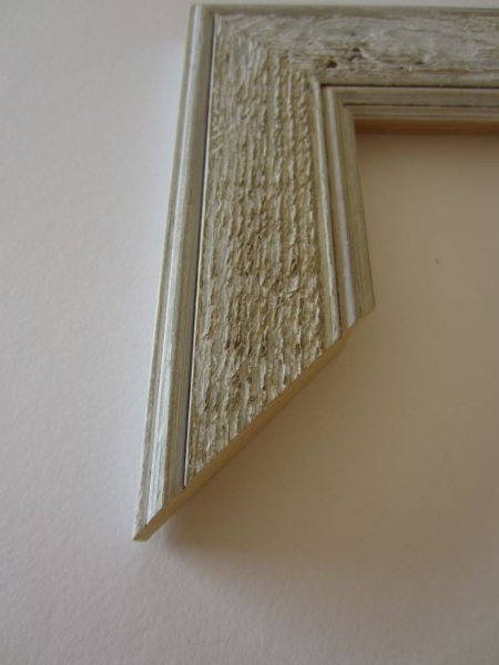 white-wood-picture-frame-l2185-whitewash-driftwood
