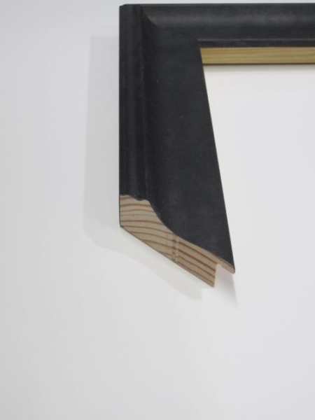 black-wood-picture-frame-l3156