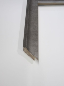 silver-wood-picture-frame-l3154