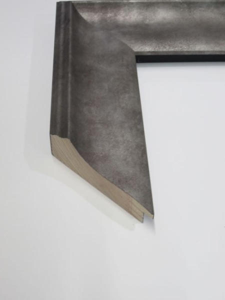 silver-wood-picture-frame-l3160